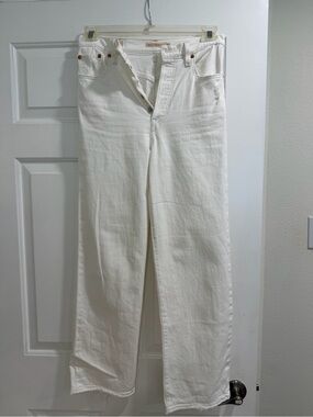 Levi’s Ribcage Straight Ankle